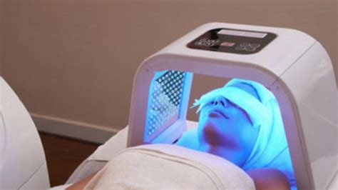 The Divine treatment UV light device: a non-invasive approach to skincare